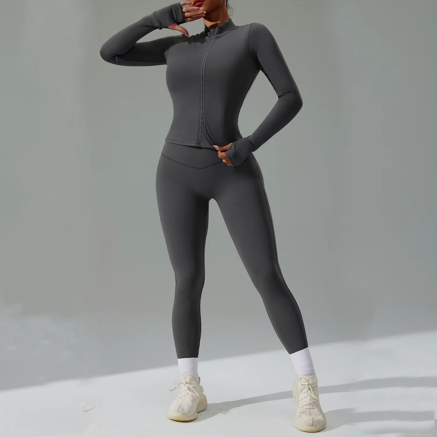 Seamless Tight Yoga Suit Women'S Cardigan Running Sportswear Set Quick-Dry Gym Fitness Outfit Three-Piece or Two Tracksuit Sets